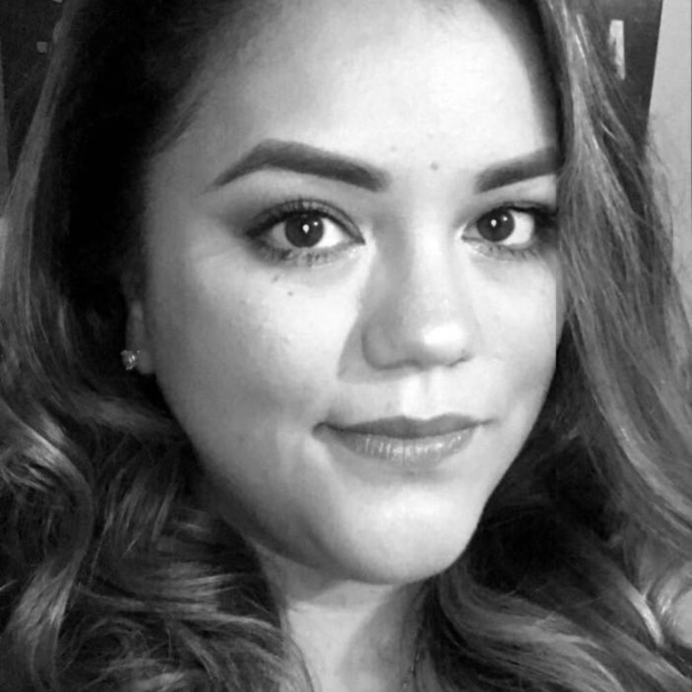 Meet your Posher, Andrea